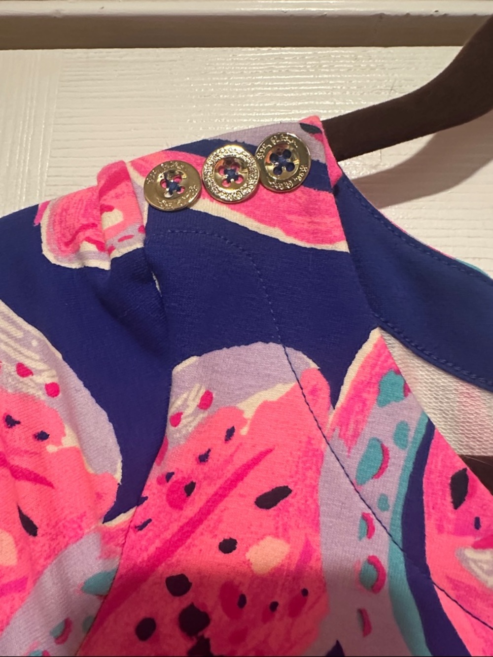 🦓 Lilly Pulitzer Navy Shift Dress with Hot Pink Floral Print - Picture 4 of 8